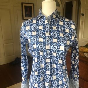 Tizzie Geometric Women’s small shirt